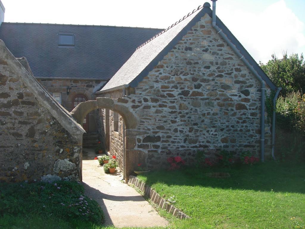 Les Hauts De Kerdrein Villa Saint-Jean-du-Doigt Exterior photo